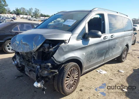 2023 Mercedes-Benz Metris z USA, uszkodzony, nr VIN W1WV0FEY0P4330073